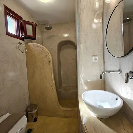 Villa Dreamer's Secret Ii *